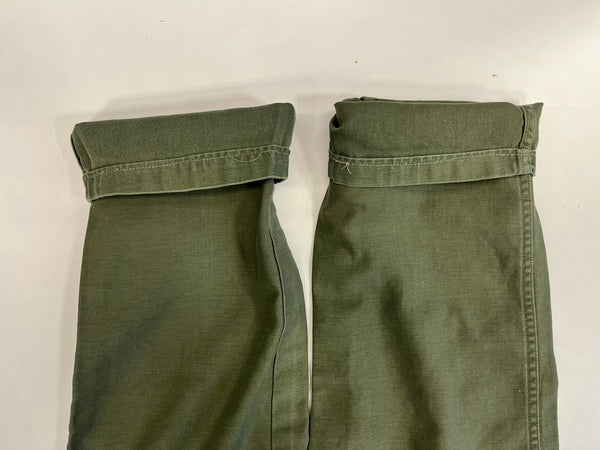 ミリタリー Military 60s Vintage ヴィンテージ ミリタリーパンツ ベイカーパンツ アジャスター付き ボトムスその他 カーキ Sサイズ 101MB-688