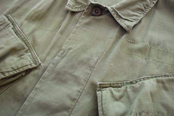 ミリタリー Military USARMY 60s ジャングルファティーグ 4th アメリカ軍 60's リップストップ 8405-935-4706 S-L ジャケット カーキ 103MT-3259