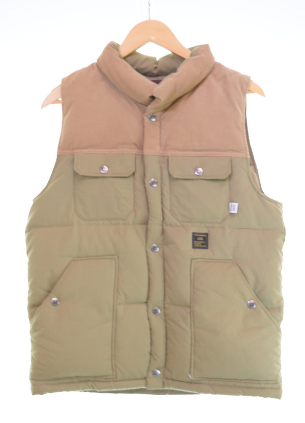 アベイシングエイプ A BATHING APE   URSUS BAPE アーサスベイプ DOWN VEST ダウンベスト  003LJ9601002 ベスト Sサイズ 103MT-3152