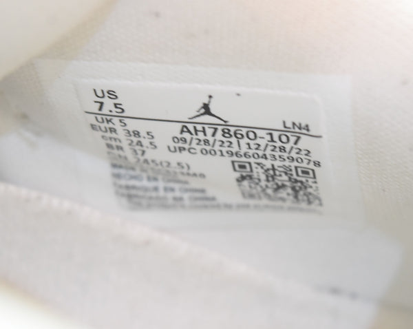 ナイキ NIKE Women's Air Jordan 11 Retro Low ウィメンズ エアジョーダン11 レトロ ロー  AH7860-107 レディース靴 スニーカー イエロー 24.5cm 103S-1158