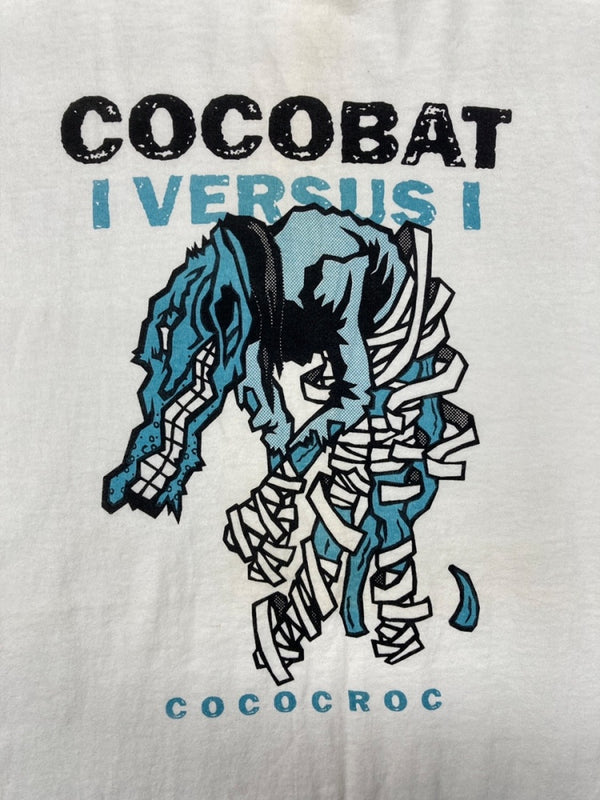 バンド band 90s 00s COCOBAT TEE ココバット Tシャツ United Sportsタグ I Versus I ヘビメタ バンT 半袖 白 Tシャツ ロゴ ホワイト XLサイズ 104MT-2347