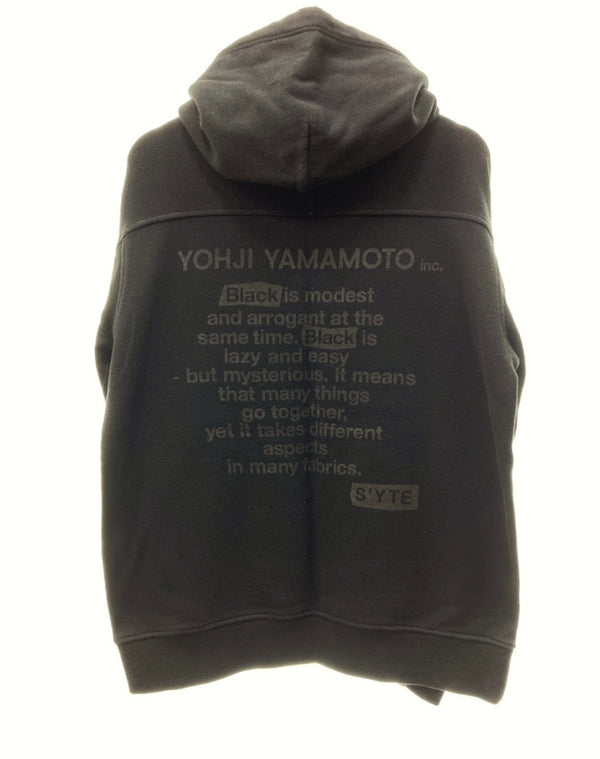 ヨウジヤマモト Yohji Yamamoto サイト S'YTE FRENCH TERRY STITCH WORK MESSAGE＆CROW HOODIE メッセージ 黒 UC-T72-019 SIZE3 パーカ プリント ブラック 104MT-149