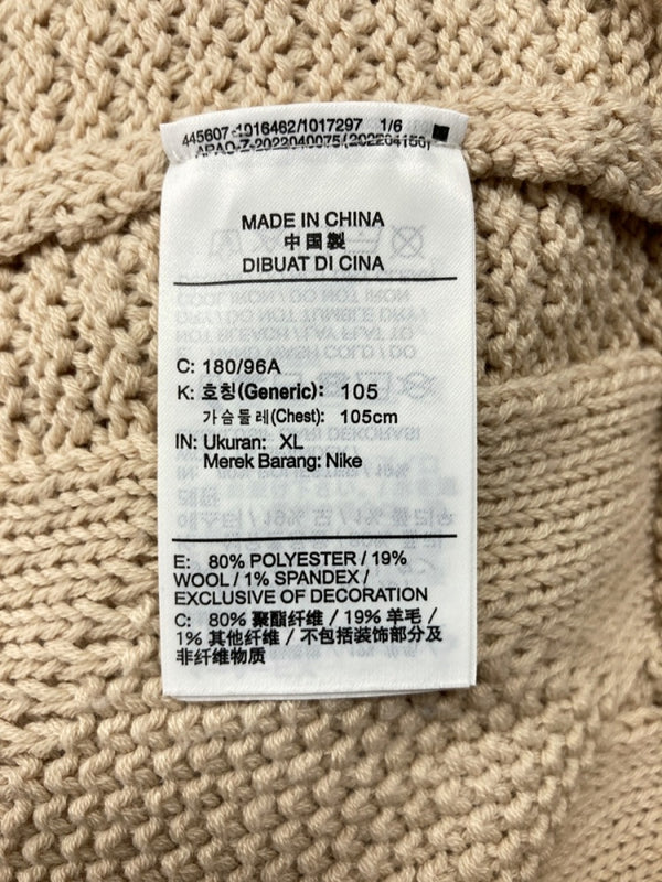 ナイキ NIKE CABLE KNIT SWEATER L/S ケーブル ニット セーター スウッシュ 薄茶色 DQ5177-206 セーター ロゴ ベージュ XLサイズ 104MT-633