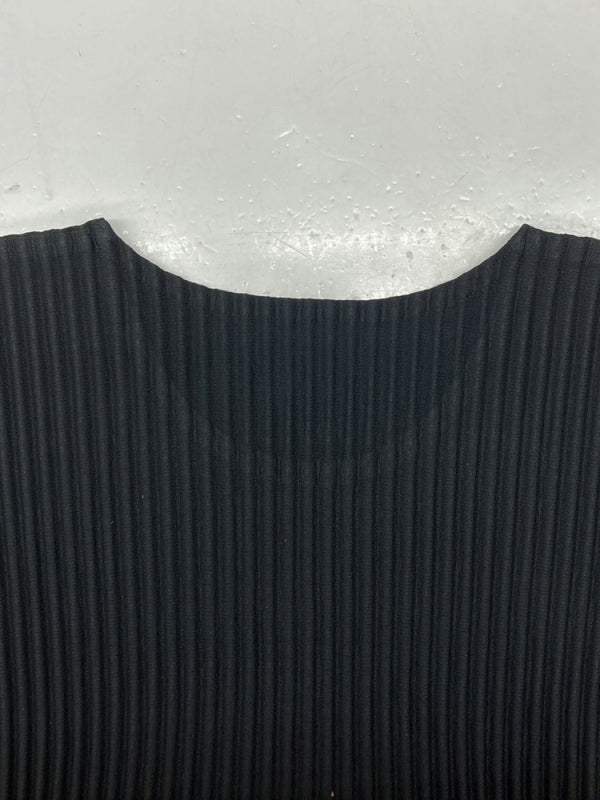 イッセイミヤケ ISSEY MIYAKE HOMME PLISSE オム プリッセ L/S PLEATS プリーツ カットソー 長袖 黒 HP55JK421  サイズ 3 ロンT 無地 ブラック 104MT-1012