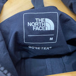 ノースフェイス THE NORTH FACE GTX Insulation Hoodie NP61802 ジャケット ブラック Mサイズ 201MT-2975