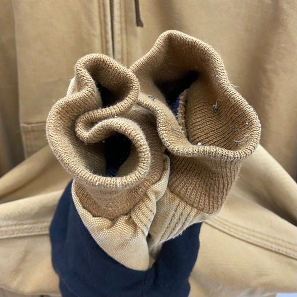 【曜日割引対象外】 カーハート Carhartt アクティブジャケット パーカー 裏地チェック ダック ジャケット ベージュ 201MT-4467 VB