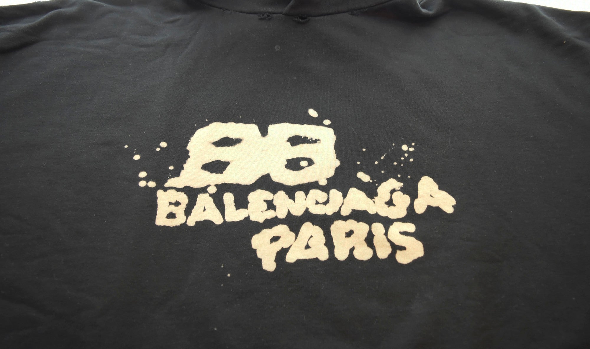 バレンシアガ BALENCIAGA 23SS Hand Drawn BB Icon Hoodieダメージ加工 バレンシアガ BALENCIAGA 23SS Hand Drawn BB Icon Hoodieダメージ加工