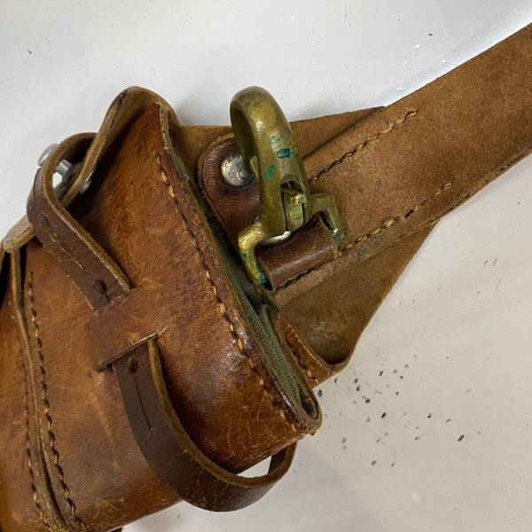 【曜日割引対象外】 ヴィンテージ vintage スウェーデン軍 バンダリアポーチ 5連 カオスポーチ レザー バッグ メンズバッグ ボディバッグ・ウエストポーチ ブラウン 201goods-753 VB