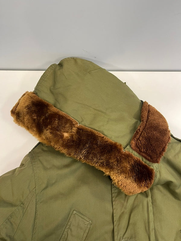 ミリタリー military US ARMY Air Force エアフォース B-2 B2 フライトジャケット  サイズ38 ジャケット カーキ 101MT-4881