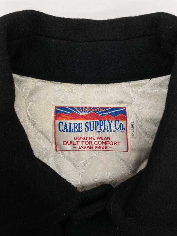 キャリー CALEE WOOL MELTON COACH JACKET ウール メルトン コーチ ジャケット ボタン 裏キルティング アウター 黒 ジャケット ロゴ ブラック XLサイズ 104MT-2146
