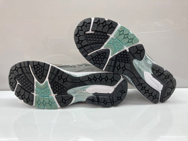 ニューバランス new balance 21年製 × atmos アトモス M2002RAT Shibuya Rats N-ERGY エナジー ランニング ローカット シューズ 灰 M2002RAT メンズ靴 スニーカー グレー 28cm 104S-957