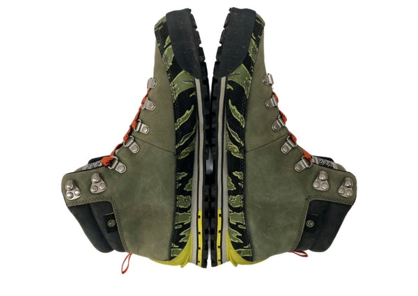 ザノースフェイス THE NORTH FACE × STUSSY ステューシー × UNDEFEATED アンディフィーテッド Back-To-Berkeley Boot  ブーツ アウトドア シューズ 緑 メンズ靴 ブーツ その他 カーキ 26.5cm 104S-970