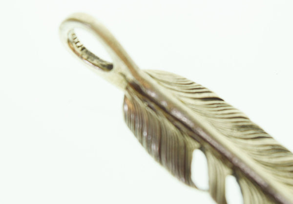 アリゾナフリーダム ARIZONA FREEDOM フェザー 小太陽神 ネックレストップ フェザー  メンズジュエリー・アクセサリー ペンダントトップ シルバー 103G-166