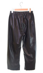 エムエムシックス MM6 Maison Margiela 22ss フェイクレザークロップドパンツ メゾンマルジェラ S52KA0333 ボトムスその他 ブラック 103LB-8