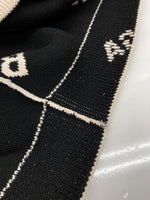 バレンシアガ BALENCIAGA LOGO SWEATER ロゴ セーター クルーネック スラッシュロゴ オーバーサイズ ニット 長袖 厚手 白 セーター 総柄 ホワイト XSサイズ 104MT-2294