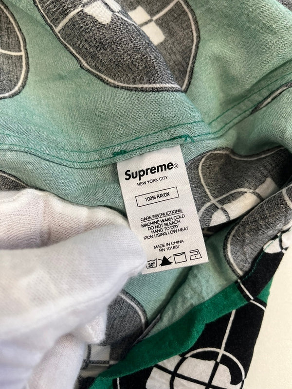 シュプリーム SUPREME ×UNDER COVER ×PUBLIC ENEMY 18SS RAYON SHIRT コラボ アンカバ レーヨンシャツ 緑 半袖シャツ マルチカラー Mサイズ 101MT-5047