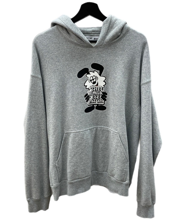 ブラックアイパッチ BlackEyePatch × VERDY ベルディ VICK OG LABEL HOODIE ヴィック オージー ラベル フーディ 灰 パーカ ロゴ グレー XLサイズ 104MT-1647