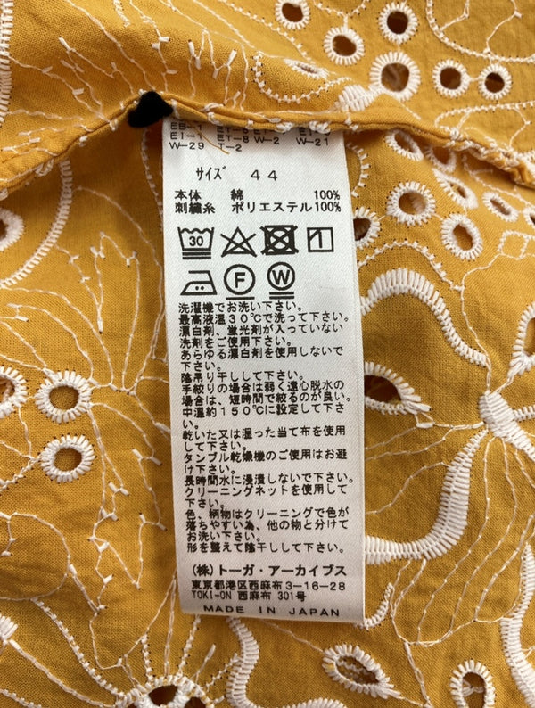 トーガ TOGA VIRILIS 23SS COTTON EMBROIDERY S/S SHIRT エンブロイダリー シャツ キューバ 半袖 刺繍 黄 TV31-FJ305 サイズ 44 半袖シャツ 総柄 イエロー 104MT-1170