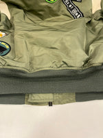 ステューシー STUSSY ×ALPHA×fragment design 25周年記念 MA-1 フライトジャケット ボンバージャケット アルファ フラグメント 緑 0615-00-573-8335 ジャケット カーキ Lサイズ 101MT-5124