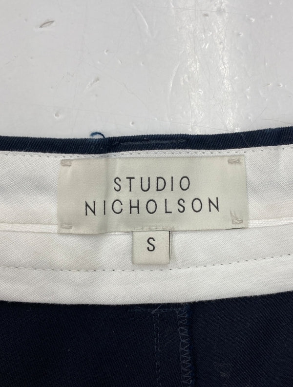 スタジオニコルソン STUDIO NICHOLSON PEACHED COTTON TWILL PANTS ピーチ コットン ツイル パンツ ジップフライ ワイド ズボン 紺 無地 SNM-351 ボトムスその他 ネイビー Sサイズ 104MB-154