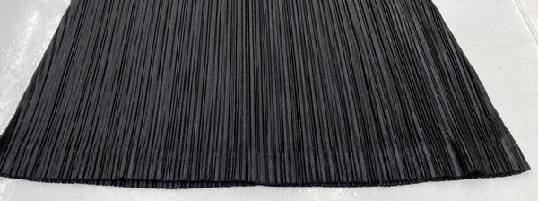 イッセイミヤケ ISSEY MIYAKE プリーツプリーズ PLEATS PLEASE ノースリーブ 膝丈 プリーツ加工 バックリボン ウエストマーク BLACK 黒 PP51-JH125 ワンピース 無地 ブラック サイズ5 104LT-106