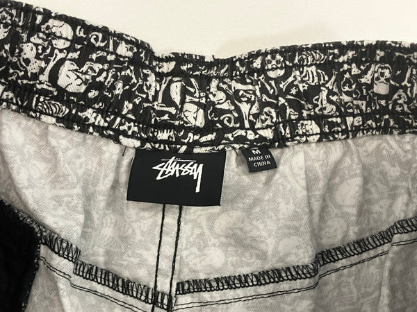 ステューシー STUSSY 19ss Bones Beach Short 80's復刻 スカル ボーン 総柄 ビーチショーツ ショートパンツ ハーフパンツ ブラック Mサイズ 101MB-611