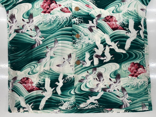サンサーフ SUN SURF ALOHA SHIRT アロハ シャツ MIGRATORY BIRDS 渡り鳥 ハワイアン オープンカラー ウッドボタン 開襟 半袖 SS30987 半袖シャツ 総柄 マルチカラー Sサイズ 104MT-2332