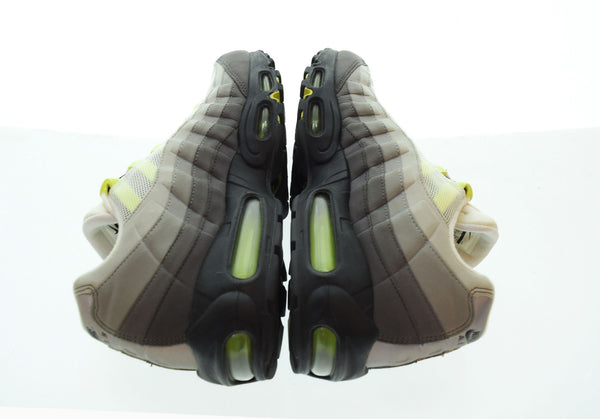 ナイキ NIKE AIR MAX 95 OG エアマックス スニーカー グレー  554970-071 メンズ靴 スニーカー グレー 29cm 103S-788