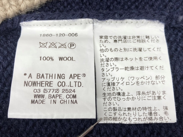 アベイシングエイプ A BATHING APE GORILLA WOOL ゴリラ ウール ニット セーター 紺 セーター 刺繍 ネイビー Mサイズ 104MT-1925