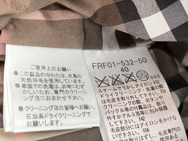 バーバリー Burberry ブルーレーベル BLUE LABEL 三陽商会 ダウン アウター 裏地ノバチェック フードファー ジップアップ ロゴ 刺繍 BROWN 茶色 FRF01-532-50 コート ワンポイント ブラウン SIZE40 104LT-240