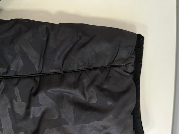 ステューシー STUSSY ロゴ総柄 無地 リバーシブル パフジャケット 中綿ジャケット 黒 ジャケット ブラック Lサイズ 101MT-5411