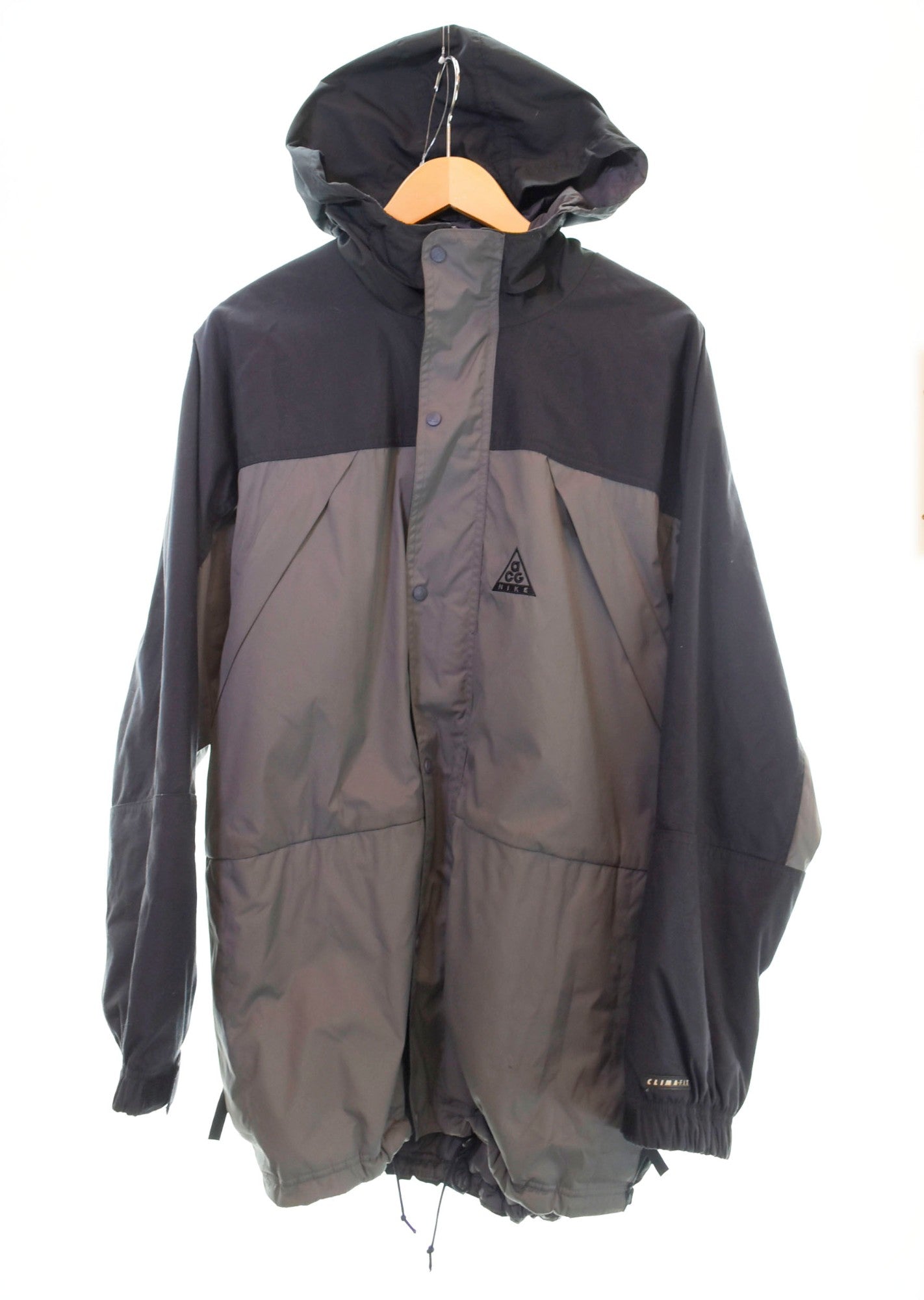 ナイキ NIKE ACG エーシージー 中綿ジャケット マウンテンパーカ 黒 H6