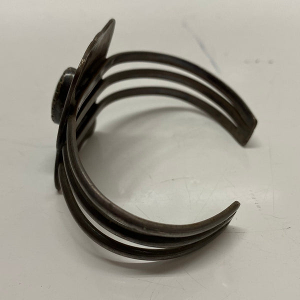 【曜日割引対象外】 【中古】インディアンジュエリー Indian jewellery M刻印 ナバホ サンダーバード ターコイズ 太陽 メンズジュエリー・アクセサリー バングル 201goods-592 VB