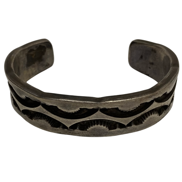 【曜日割引対象外】 【中古】エマーソンビル Emerson Bill NAVAJO スタンプワーク sterling silver メンズジュエリー・アクセサリー インディアンジュエリー バングル シルバー 201goods-784 VB