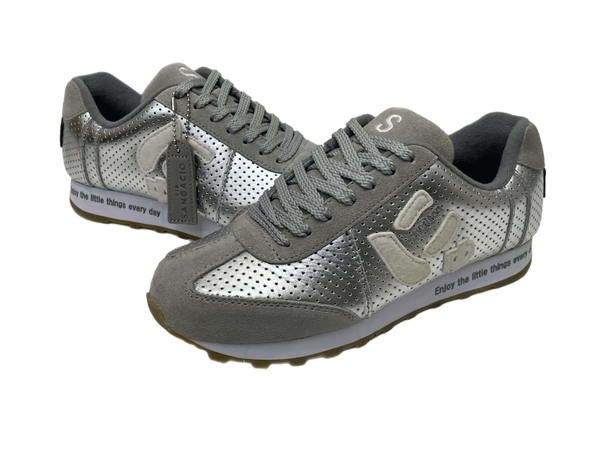 サンガッチョ via SANGACIO ×Wako’s Room ワコーズルーム シルバーレザー×グレースエード イニシャルS レディース靴 スニーカー シルバー 23cm 601sh-51