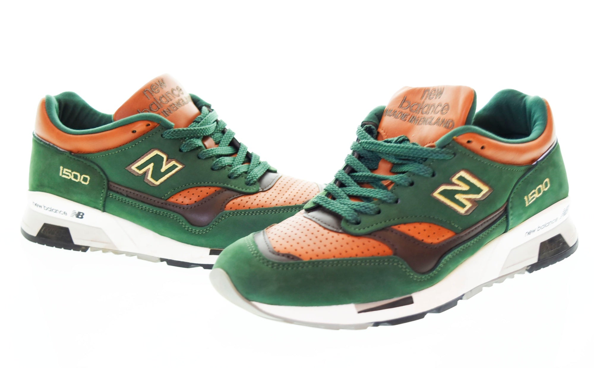 ニューバランス new balance M1500GT スニーカー 緑 M1500GT メンズ靴 スニーカー グリーン 7 1/2 103S-335  | 古着通販のドンドンサガール