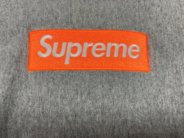 シュプリーム SUPREME 17AW Box Logo Hooded Sweatshirt ボックスロゴ プルオーバー パーカー フーディ 刺繡 GRAY パーカ ロゴ グレー Mサイズ 104MT-379