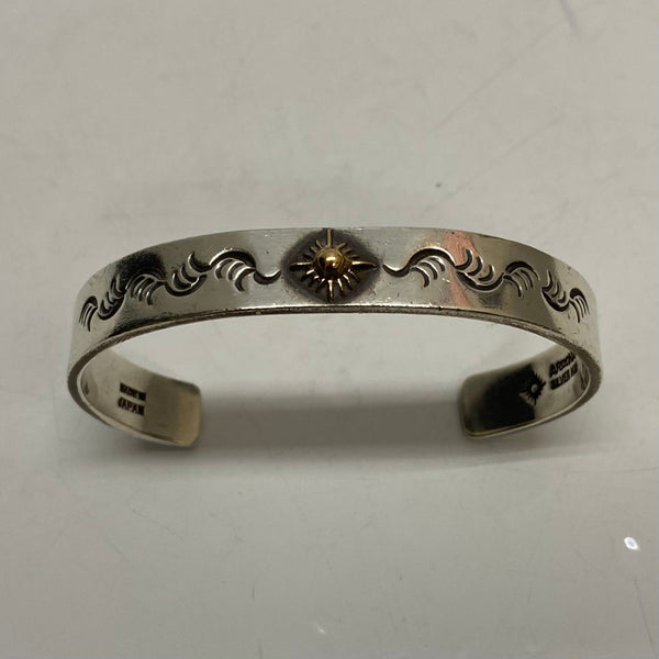 【曜日割引対象外】 【中古】アリゾナフリーダム ARIZONA FREEDOM K18 太陽神 唐草 平打ち メンズジュエリー・アクセサリー バングル シルバー 201goods-691 VB