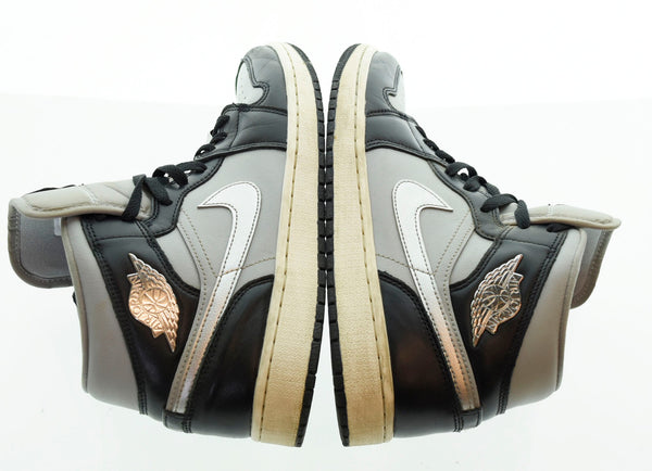 ナイキ NIKE WMNS AIR JORDAN 1 MID SE  Black Chrome エアジョーダン ミッド ブラック FB9892-002 メンズ靴 スニーカー ブラック 27cm 103S-342