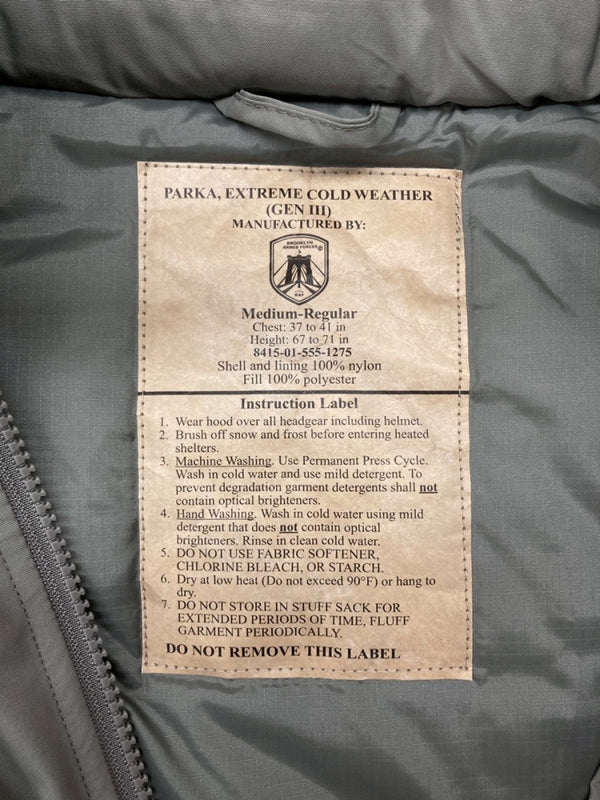 ミリタリー Military Item ECWCS LEVEL7 エクワックス レベルセブン GEN3 BAF社 US.ARMY TYPE PRIMALOFT プリマロフト 灰色 M-R ジャケット 無地 グレー 104MT-819