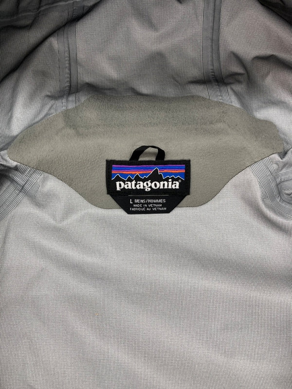 パタゴニア Patagonia 20AW TORRENTSHELL 3L MOUNTAIN PARKA トレントシェル マウンテン パーカー ジップアップ アウター ジャケット 黒 85240FA20 ジャケット ロゴ ブラック Lサイズ 104MT-2246