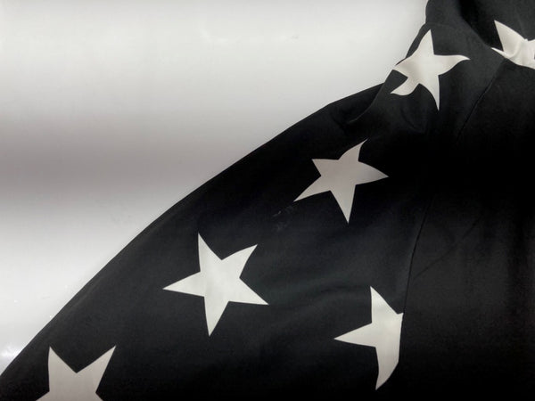 エフシーレアルブリストル F.C.Real Bristol COCA-COLA MULTI PATTERN JACKET コカコーラ マルチ パターン ナイロン フーディ 星柄 バックプリント フロントジップ BLACK 黒 FCRB-200009 ジャケット ロゴ ブラック 104MT-1842