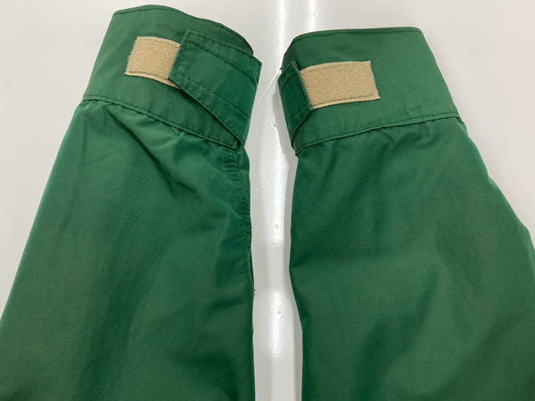 シエラデザイン SIERRA DESIGNS 80s 80年代 60/40クロス ロクヨンクロス マウンテンパーカー 8本木タグ USA製 緑 ジャケット 無地 グリーン Lサイズ 104MT-1791