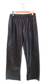 エムエムシックス MM6 Maison Margiela 22ss フェイクレザークロップドパンツ メゾンマルジェラ S52KA0333 ボトムスその他 ブラック 103LB-8