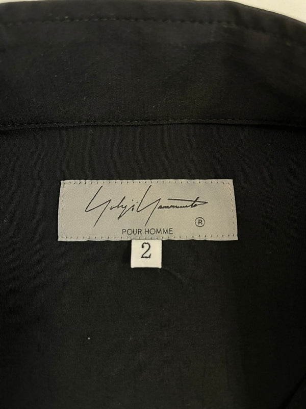 ヨウジ ヤマモト YOHJIYAMAMOTO POUR HOMME プールオム TUXEDO STAND COLLAR BLOUSE 黒 ブラウス 無地 HD-B10-500 サイズ2 長袖シャツ ブラック 101MT-4292
