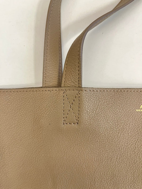 アーペーセー A.P.C. レザートートバッグ　トープ系 無地 シンプル バッグ レディースバッグ トートバッグ ベージュ 101bag-212