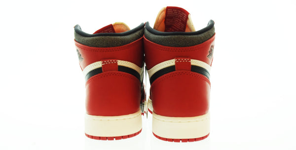 ナイキ NIKE AIR JORDAN 1 RETRO HIGH OG CHICAGO エア ジョーダン 1 レトロ ハイ シカゴ スニーカー 白  FD1437-612 レディース靴 スニーカー ホワイト 24cm 103S-833