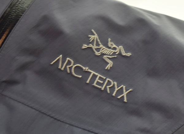 アークテリクス ARC’TERYX BETA SL ベータ SL GORE-TEX Hooded Jacket 10968-55634 ジャケット ネイビー Sサイズ 103MT-1412