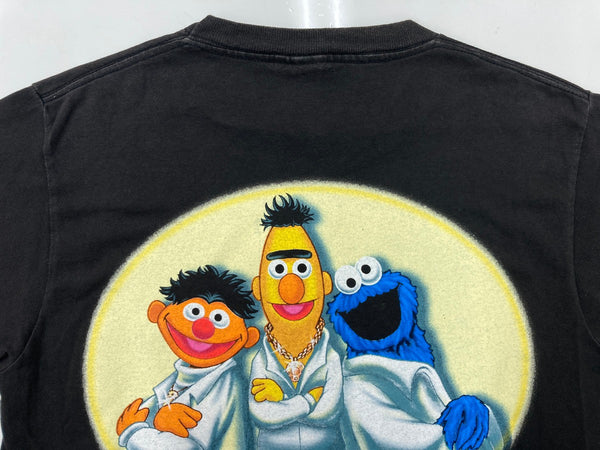 ヴィンテージ vintage 90s 90年代 SESAME STREET FEVER セサミストリート 映画 ムービー パロディ 両面プリント USA製 黒 Tシャツ キャラクター ブラック Mサイズ 104MT-1851