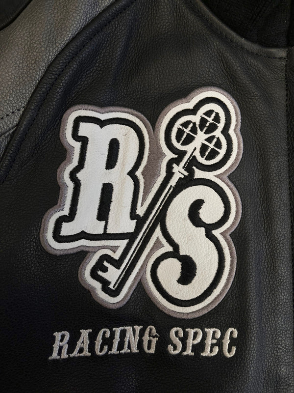 クシタニ KUSHITANI RACING SPEC レーシングスペック 本革 レザージャケット 刺繍 ワッペン ロゴ バイク バイカー KU-298 ジャケット ブラック Lサイズ 101MT-5387